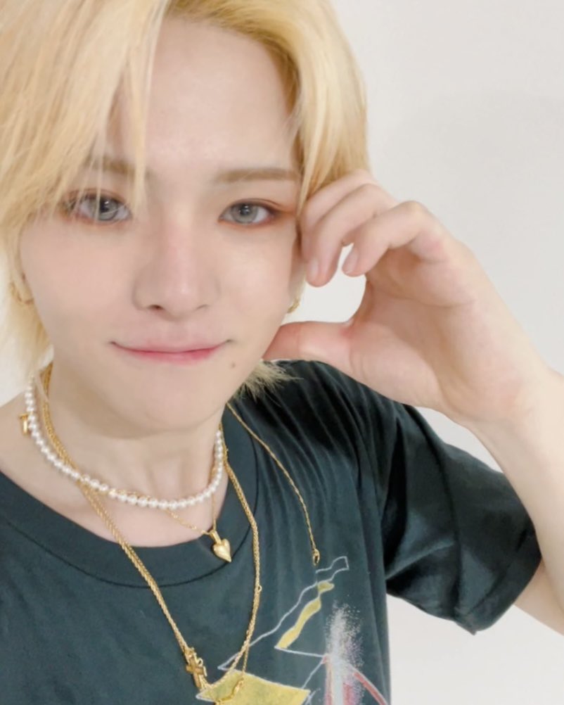 FZfNzrhWQAYgiyw?format=jpg&name=medium