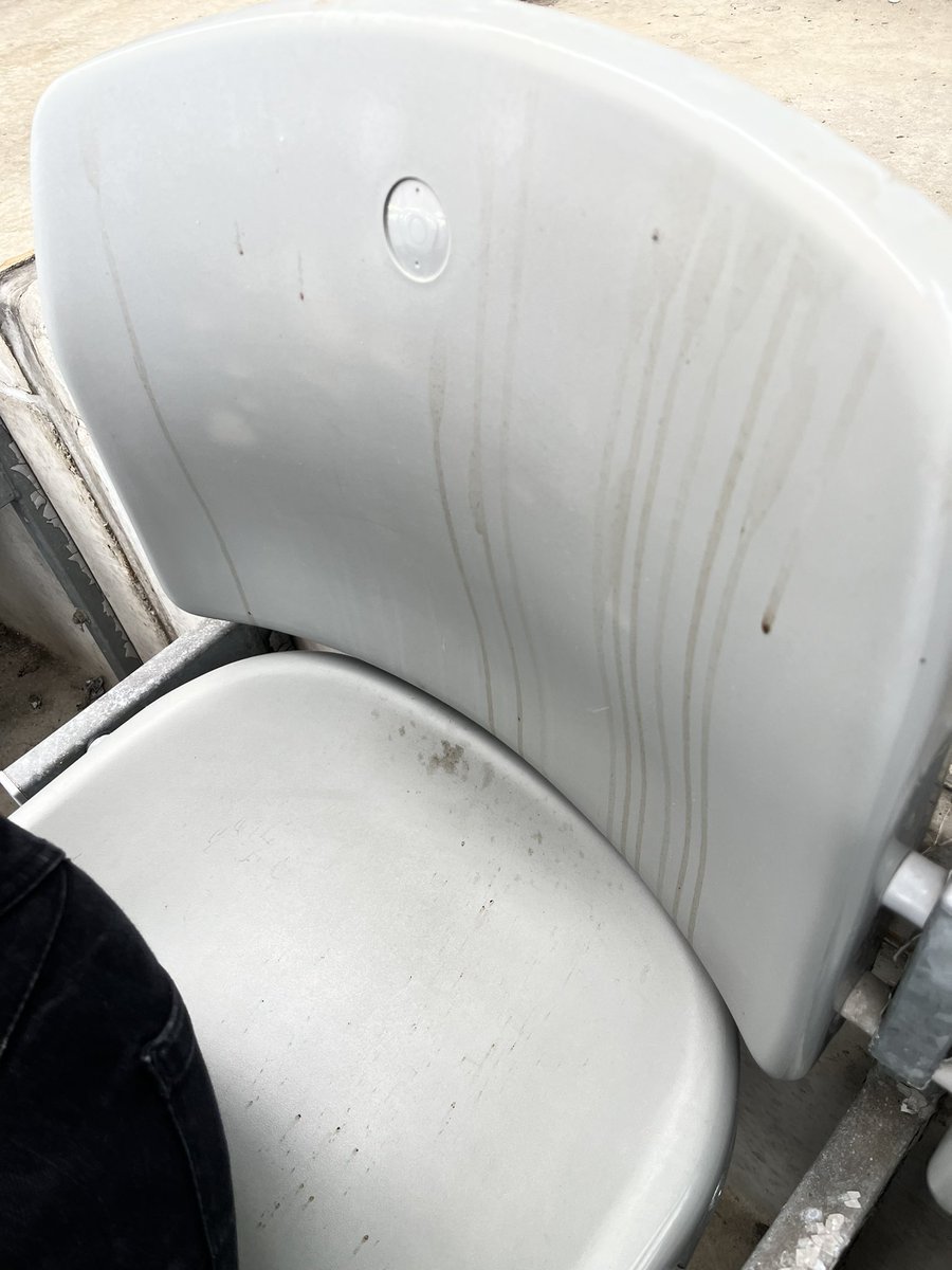 Lilfool's tweet photo. @StJamesParkNE1 nice start to the season. Filthy seats and seat number missing. Let’s just hope you fixed the leak on the roof!! Oh and by the way why no pop up bar on level 7 queues are ridiculous!! https://t.co/QLBWeQoJUN