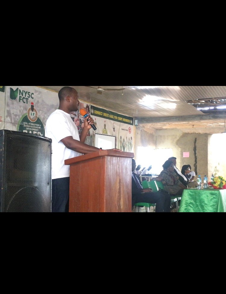 ReprezentMe1's tweet photo. We are glad to be partners with the @officialnyscng NYSC in promoting good governance.
The Batch B Corps members were excited to learn about representative democracy and the fact that the #ReprezentMe App can enable them hold their elected representatives accountable.
@nysc_ng https://t.co/TIIJIEygF5