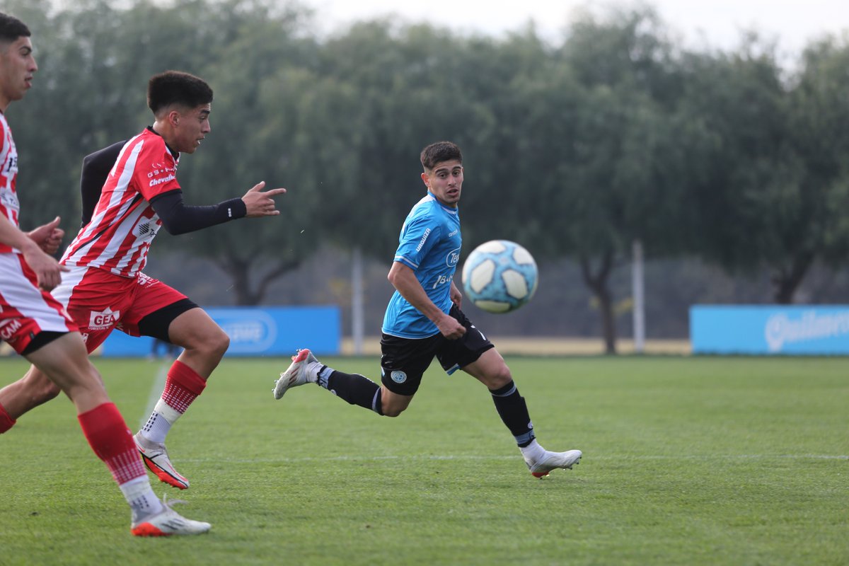 Belgrano's tweet photo. #JuvenilesAFABelgrano  

🤝 ¡Empató la #Cuarta! 

⚽ Con goles de Nicolás Brito, Yuri Casermeiro y Germán López, igualó 3-3 con Instituto.

#VamosPiratas 🏴‍☠️ https://t.co/Y0FUh7uh4v