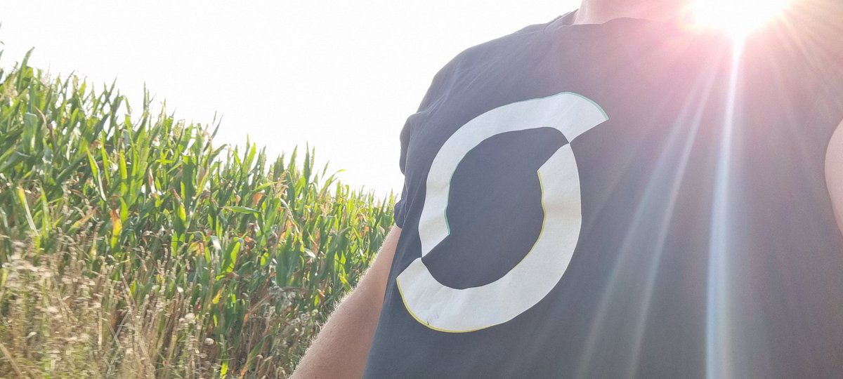 Vrom14286662's tweet photo. Hier noch ein Bild vom #IOTASummer! @iotashop https://t.co/FqosJaRUuv
