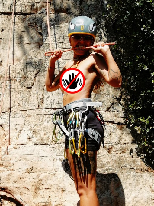 #climbing in a very hot day! hehe Uncensored in my Free Onlyfans https://t.co/2eT3r77hbc  #climb #climber<a href="/tag/climbing"class="tags">#climbing</a><a href="/tag/climb"class="tags"><span>#climb</span></a><a href="/tag/climber"class="tags"><span>#climber</span></a><a href="/tag/censored"class="tags"><span>#censored</span></a><a href="/tag/climbnaked"class="tags"><span>#climbnaked</span></a><a href="/tag/fayahg"class="tags"><span>#fayahg</span></a>