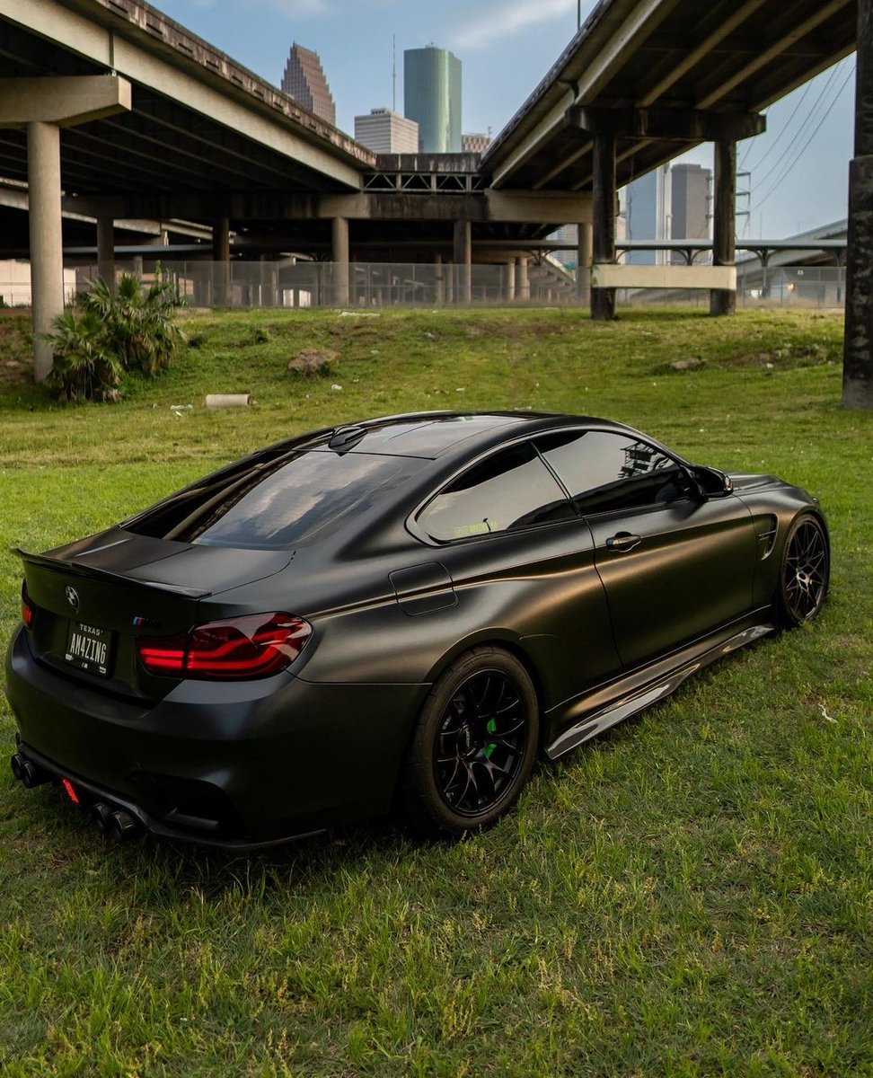 WorldWideCarsTM's tweet photo. BADASS M4 💣 https://t.co/zhdze0mx72