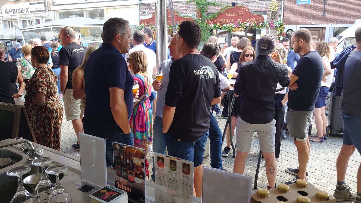 Ambieriorix 2022 in Tongeren!
Lekker zonnetje, lekker druk, lekker bier, ...
Ad Vitam!
#AdVitam #ambieriorix #Tongeren #belgianbeer