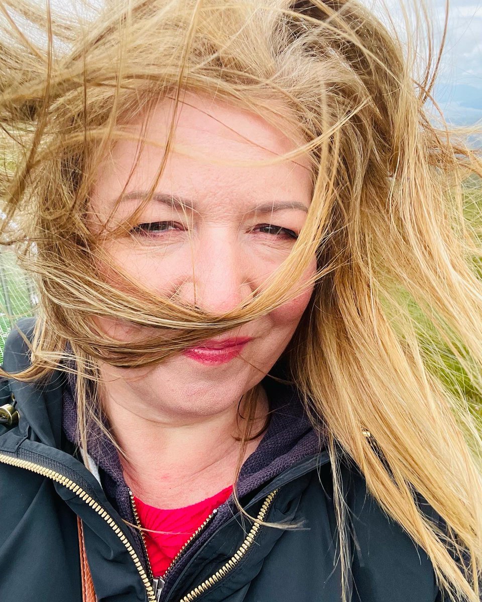 MrsAbo's tweet photo. When you try and take a picture halfway up the Ben Nevis Range 🤪 #bennevisrange #badselfies #windyashell https://t.co/TfB6kexOVt