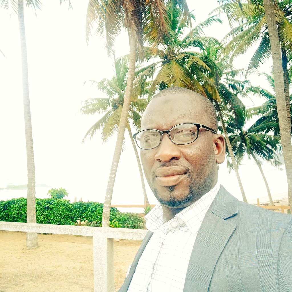 DocSouley's tweet photo. #NouvellePhotoDeProfil https://t.co/p6W4DkS0qq