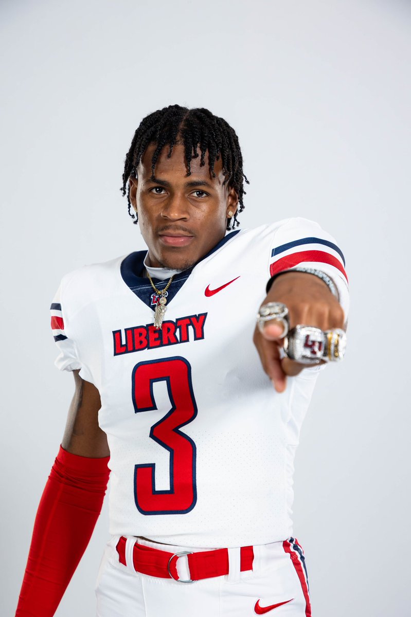 DeMario Douglas3️⃣ tweet media