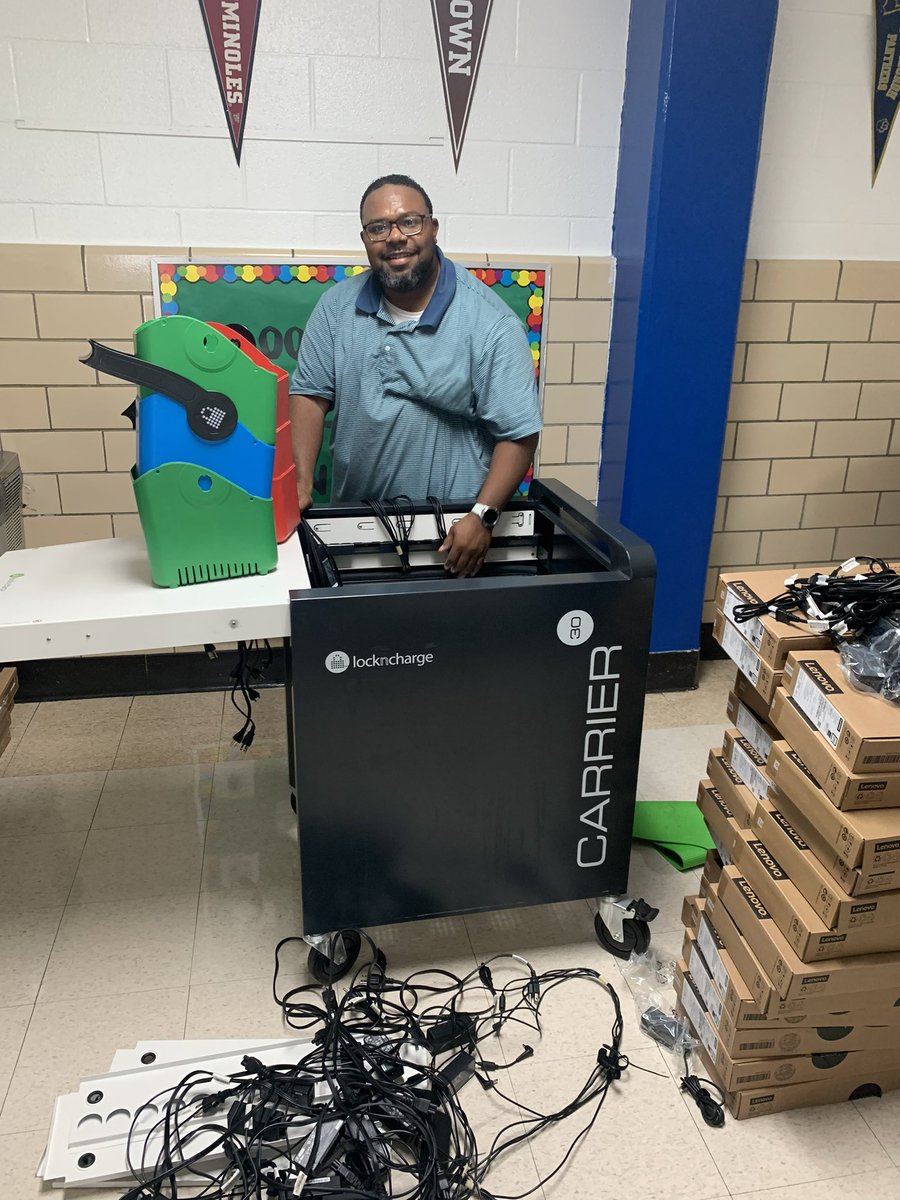 KippMemAcad's tweet photo. Did you know all of our schools will have school wide high quality STEM instruction for our KIPPSTERS? Great things are happening at KIPPMemphis. STEM supplies, brand new laptops, curriculum and support… It’s “Get Ready Saturday” @BacktoBASICS @KIPPMemphis @KIPP https://t.co/lsUAHfzA7H