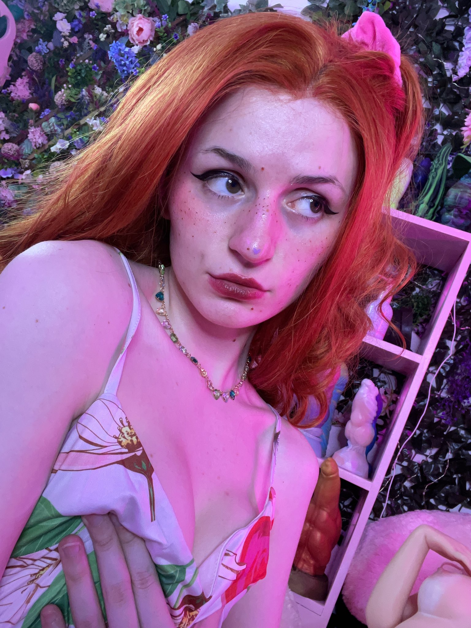 TW Pornstars - 2 pic. Tweetney. Twitter. 🍒💗🫦. 3:54 PM - 6 Aug 2022