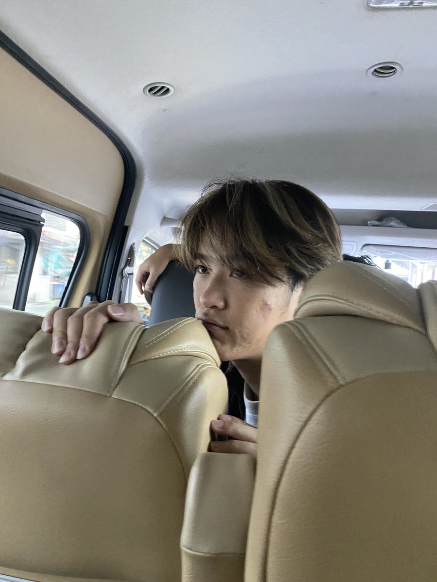 babypremmie's tweet photo. หรือไม่จริง ให้ภาพนั่งยัน #sungstarwin https://t.co/Q8JNizebNQ