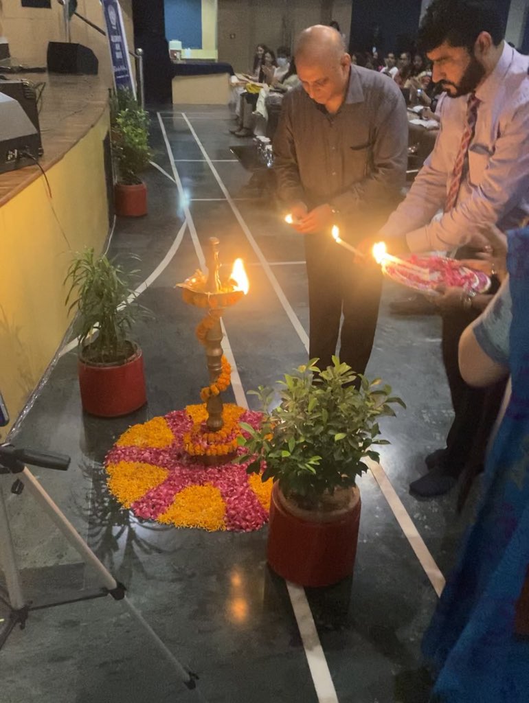 INAUGURAL CEREMONY OF 
AHLCON INTL MUN 2022✨

🔹LAMP LIGHTING CEREMONY 🪔 

#Ahlconintlmun2022 #AhlconIntl #OpeningCeremony <a href="/sdg4all/">AhlconIntl4SDGs</a> <a href="/ashokkp/">Ashok Pandey</a> <a href="/y_sanjay/">Sanjay Yadav</a> <a href="/pntduggal/">PUNEET DUGGAL</a> <a href="/kandhari_ekta/">Ekta  Kandhari</a> <a href="/RashmiJ99932149/">Rashmi Joshi</a> <a href="/anannya_mukola/">Anannya Mukola</a>