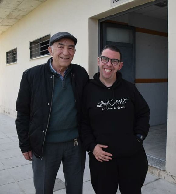 Bon dia afició!  Hui compleix anys la raó de ser del C.D Llosa. El club es impensable sense ell. El nostre "senyor suarez" compleix, ni mes ni menys, que 80 anys, estant fet tot un xaval i sempre al peu del canó. Esperem gaudir-te moltissims anys mes <a href="/FFCV_info/">FFCV</a>