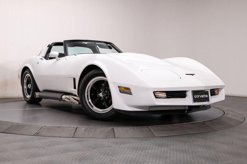 RKMotors's tweet image. 1980s greatness. 🤘

#Buick #Regal #TType #Turbo #Turbocharged #ClassicCars #America #USA #Cars247 #Cool #Motorsports #GrandNational #GNX #TurboT #RKMotors #Chevy #Chevrolet #ChevroletPerformance #AmericanMuscle #AmericanMuscleCars #MuscleCars #Cars #Vette #Corvette