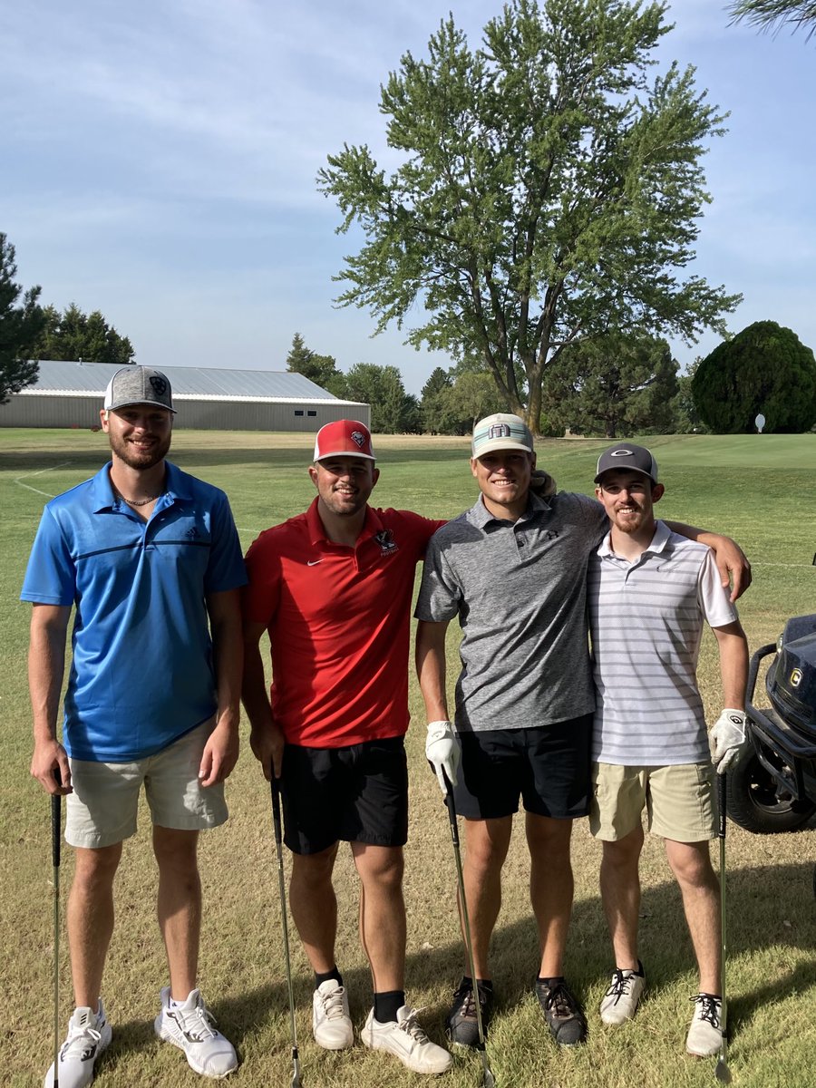 KingmanEagles's tweet photo. Great turn out at the KHS Hall of Fame Golf Tournament!  Witnessed some tee shots. https://t.co/sL5Ywaxwga