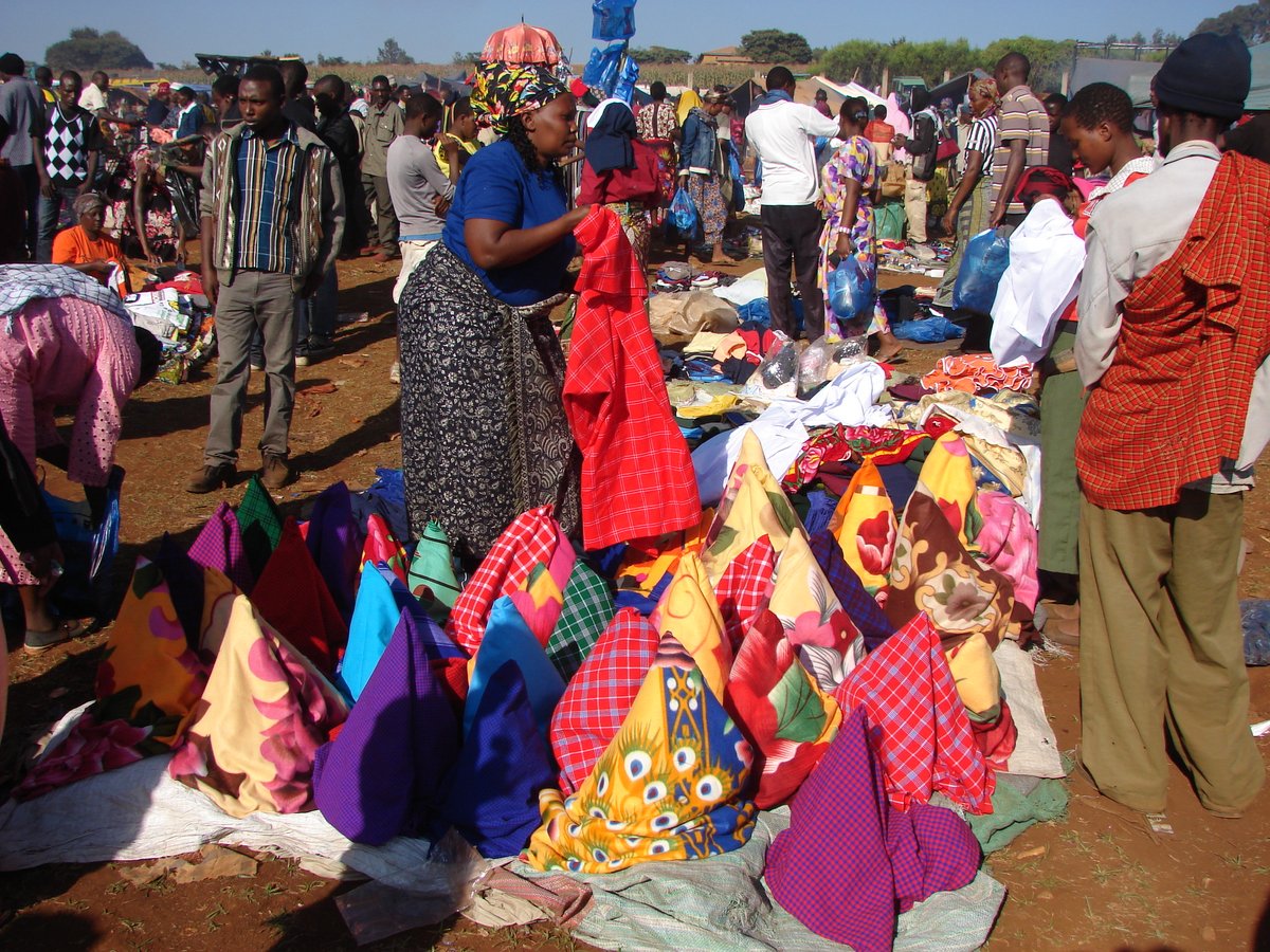 SENE_TZ's tweet photo. Moshi Town! Home of the SENE office and city at the base of Kilimanjaro. The streets of Moshi are always bustling, and the markets are full of life! Take a walking tour of the city to see some of the excitement and history! #MoshiTZ #SENE https://t.co/Pgw4Hrv9wT
