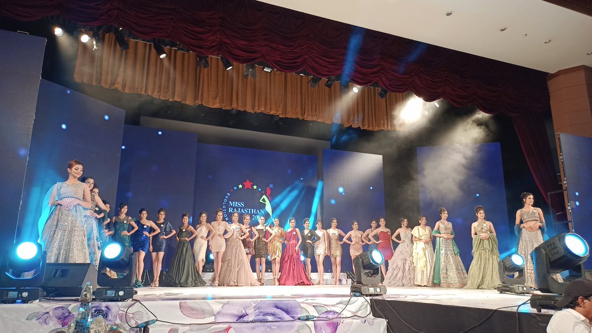 eventguruarshad's tweet photo. Miss Rajasthan 2022....
#eventguruarshadquotes #arshadhussainquotes #jaipur #me #wahwed
#eventindustyquotes
#eventmanager #events #weddings #missrajasthan #eventmanagersday #wahshots #eventindustry #i #weddingindustry #artist #music #life #rambaghpalace #beautypeagent https://t.co/wmJCf8tQM9