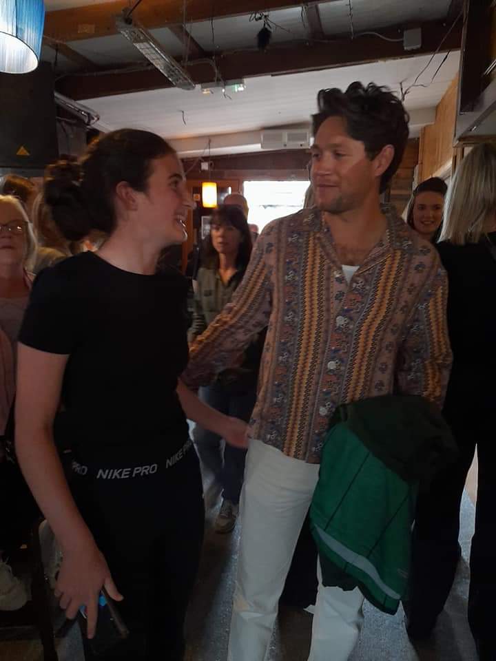 DaraghGarry's tweet photo. A very happy girl in our house today... helping out at a recording with @NiallOfficial and @LewisCapaldi https://t.co/jGVvH8cDzQ