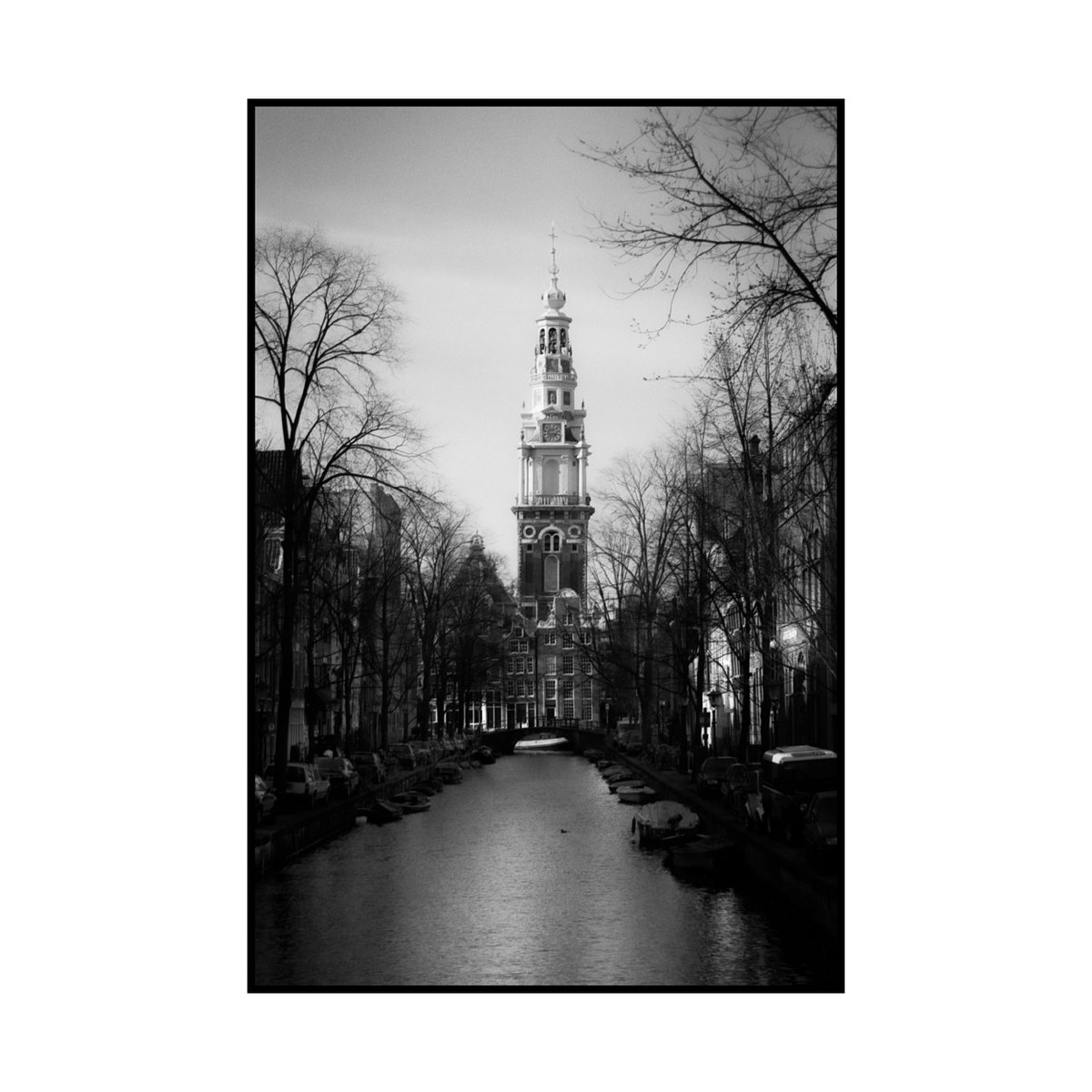 Amsterdam • 2002
#blackandwhitephoto #filmphotography #blackandwhitefilm #ilford #filmcamera #filmphotography #delta #negativefilm #35mm #analog #architecture #amsterdam #europe #NL #europa #amsterdamcanals #photograph #photography #streetphotography #morninglight