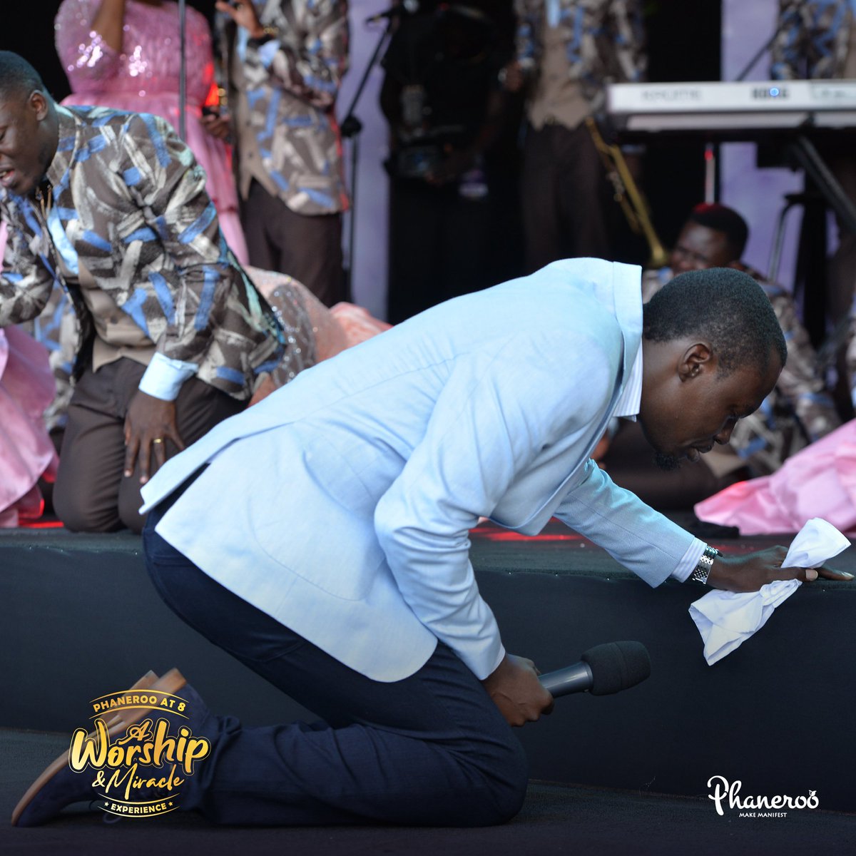 Phaneroo tweet media