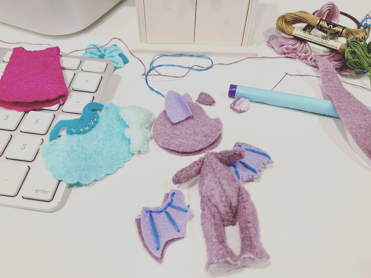 S_Ovenell's tweet photo. Itβs been a minute since Iβve made a doll, but Little Miss asked me to make something special for her bestie. So here I go! Wish me luck π #Ishouldbewriting #thingswedoforkids #love https://t.co/mKgb1jYoH5