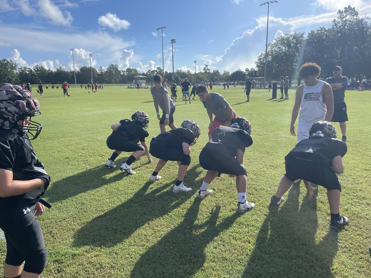 CREEKSIDE FOOTBALL tweet media