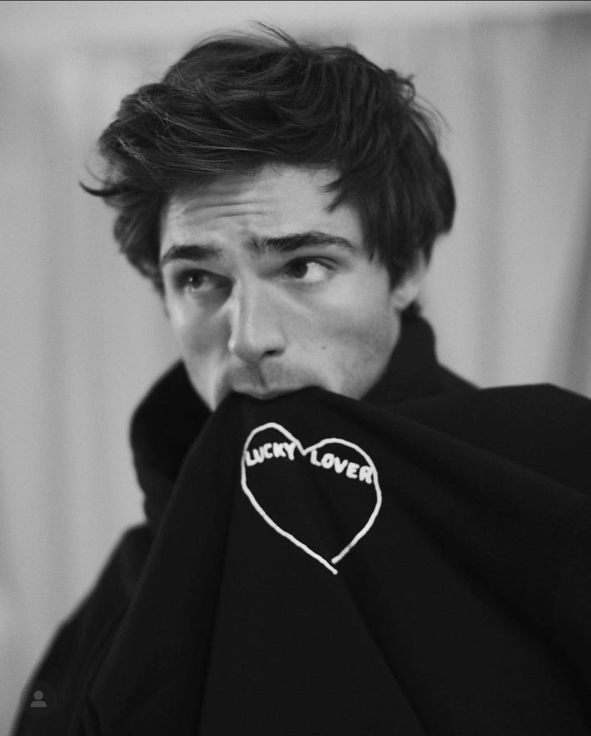 Bonne soirée les potes j’ai pas était trop très présent mais je vous oublie pas hehe