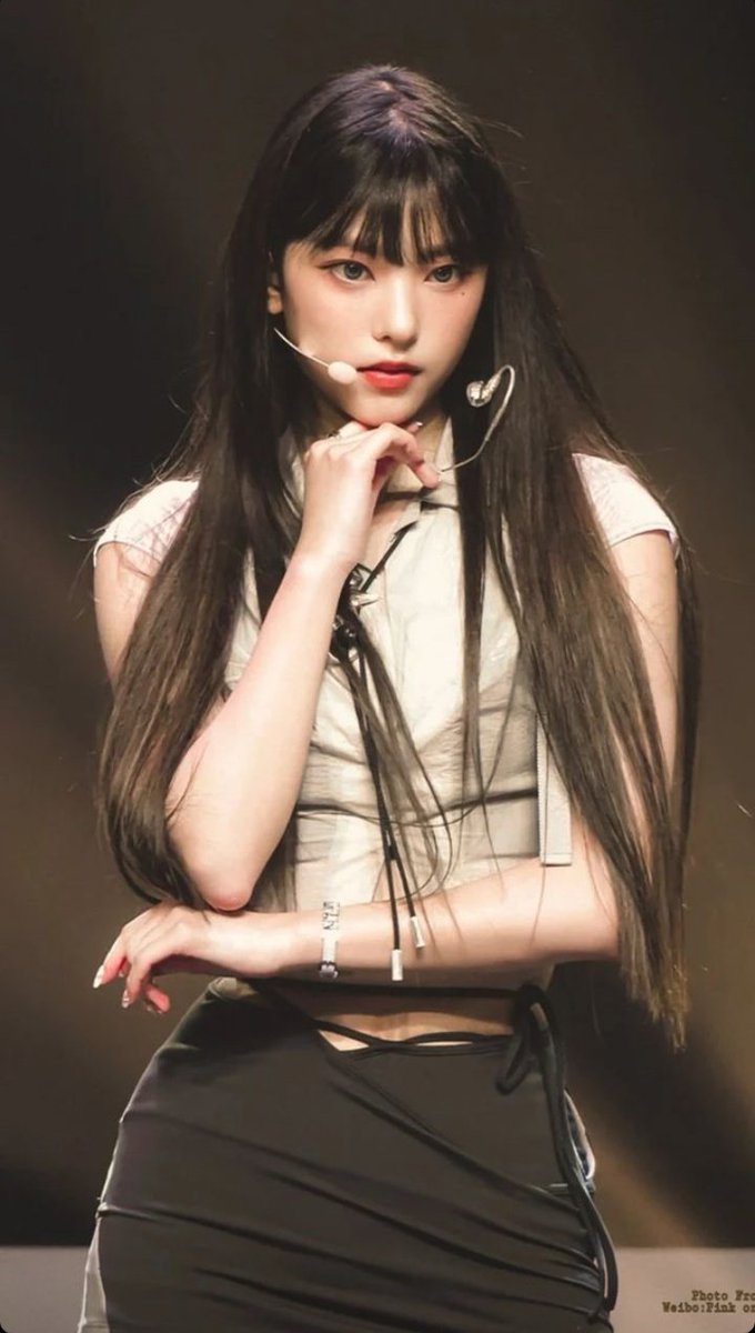 haerin_newjs's tweet image. Little kitten 🌸

#HAERIN #NewJeans_HAERIN #NewJeans_Cookie