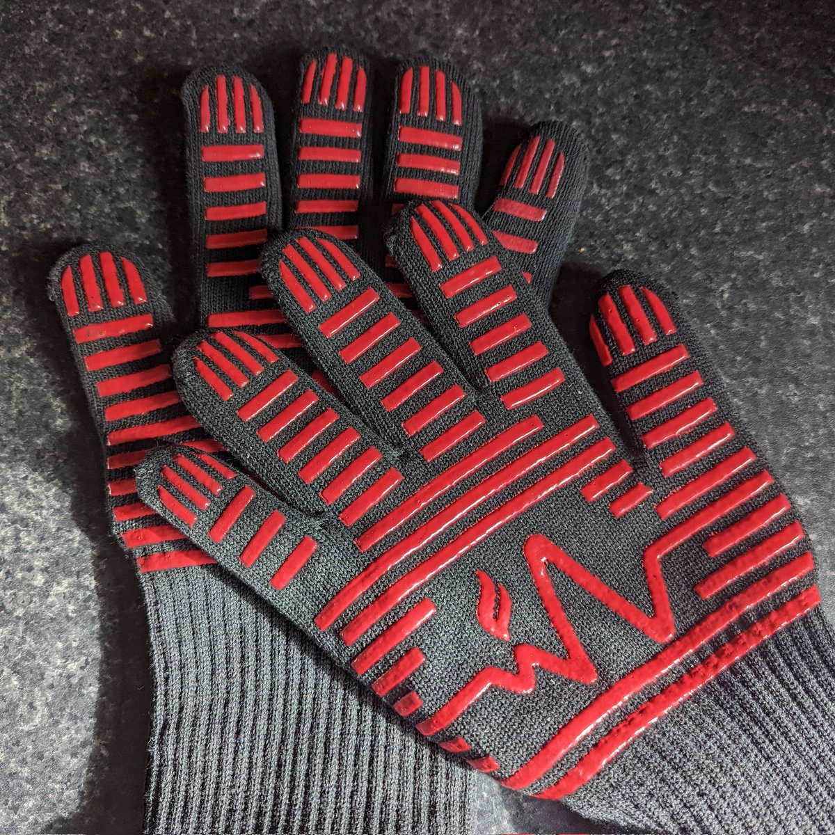 Papa_Lazerou's tweet photo. New sex gloves. #shaggerday https://t.co/UjlfErRnl3