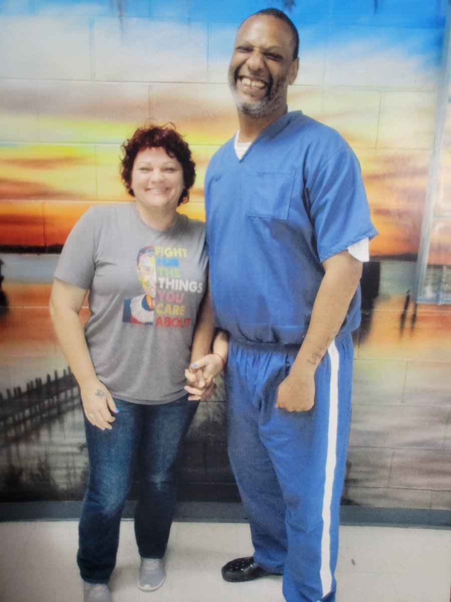 Asteroid_77's tweet photo. .@FL_Corrections is SO concerned w/ the #organizing w/  #solidarity it's so clearly NOT about verbiage on a shirt, otherwise I wouldn't have been able to wear this one: "Fight for the things you care about" #VisitsMatter you can't silence people who know their rights. @ebb11b https://t.co/uTdc7xiUKw