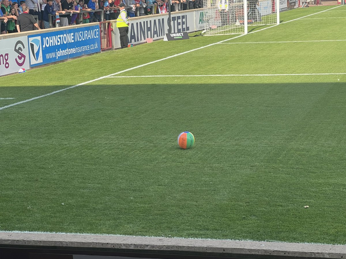 nick__coops's tweet image. Protest Scunny style! #swannout