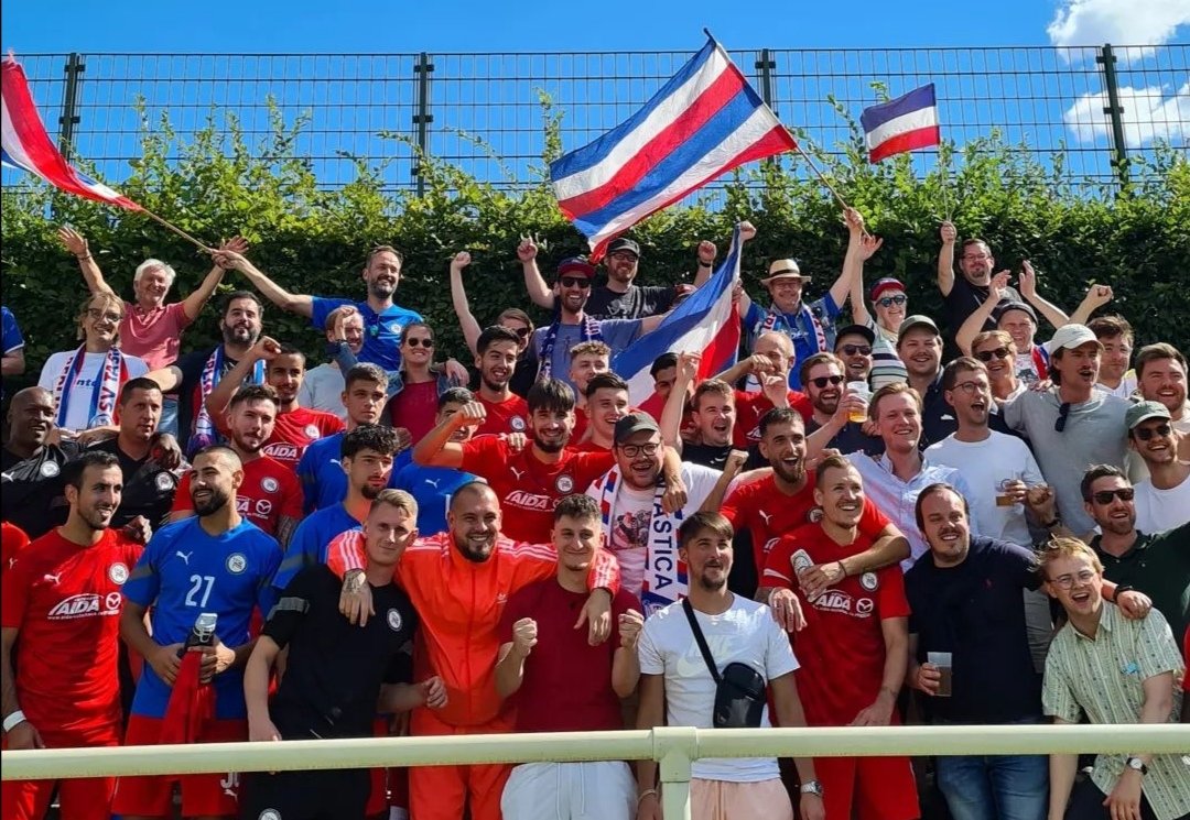 Yay! In the bottom right corner a group of Norwegian fans! Thanks for visiting Werner-Seelenbinder-Sportpark!