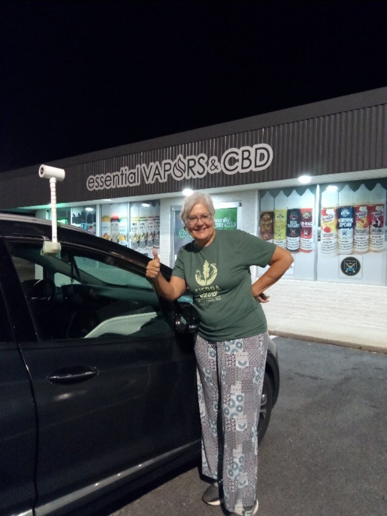 ecohillbilly1's tweet photo. Did someone say it’s HOT 🥵? Midlands Group -SC Sierra Club are participating in heat mapping . We started our mapping at an amusing location Aug 6 at 6AM #UrbanHeatMaps2022 #CAPAHeatWatch #COLAtoday #Heatwave2022 #ClimateAction https://t.co/jET0tlz4KK