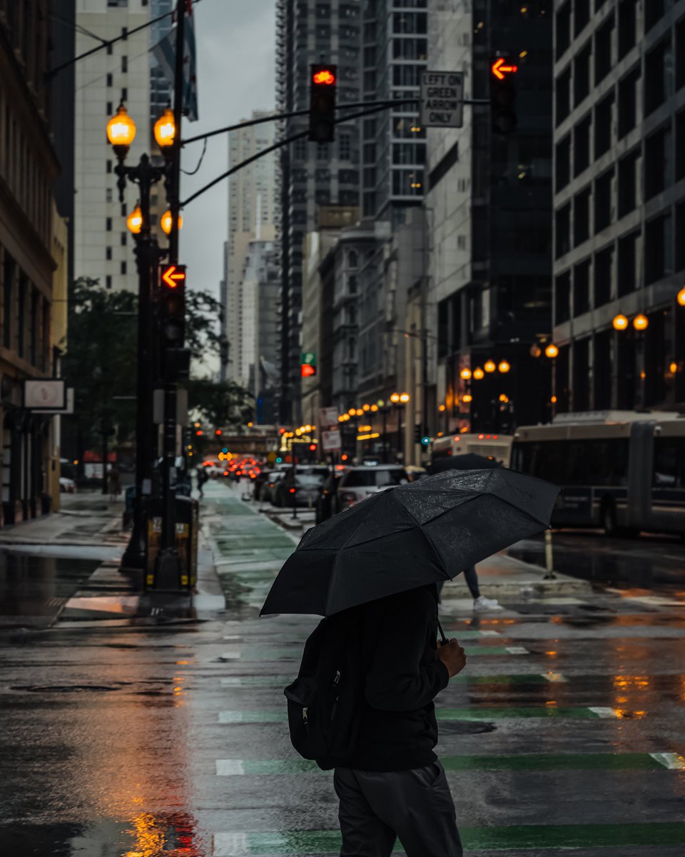 9thperception's tweet photo. #streetphotography https://t.co/5CAjeKGAKh