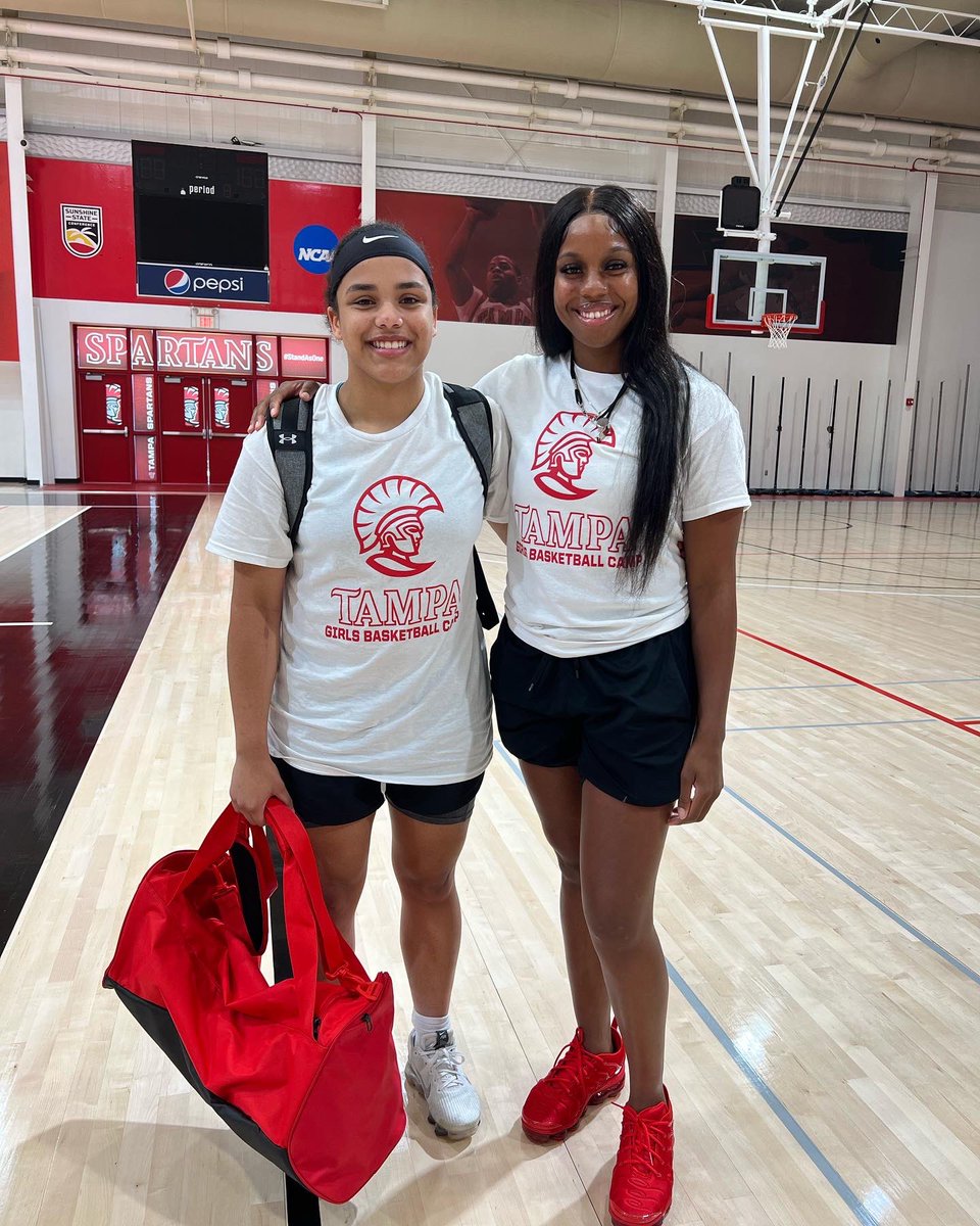 Had a great time at the University of Tampa elite camp this past weekend. I had the time of my life. I even won the 1v1 competition! Made a few friends along the way. Thank you for the amazing experience and opportunity. ❤️🤍 @TampaWBB <a href="/SherrandaR/">Sherranda Reddick, M.S</a> <a href="/Coach_CMitryk/">Coach Caitlyn Mitryk</a> @CoachDWingsUp