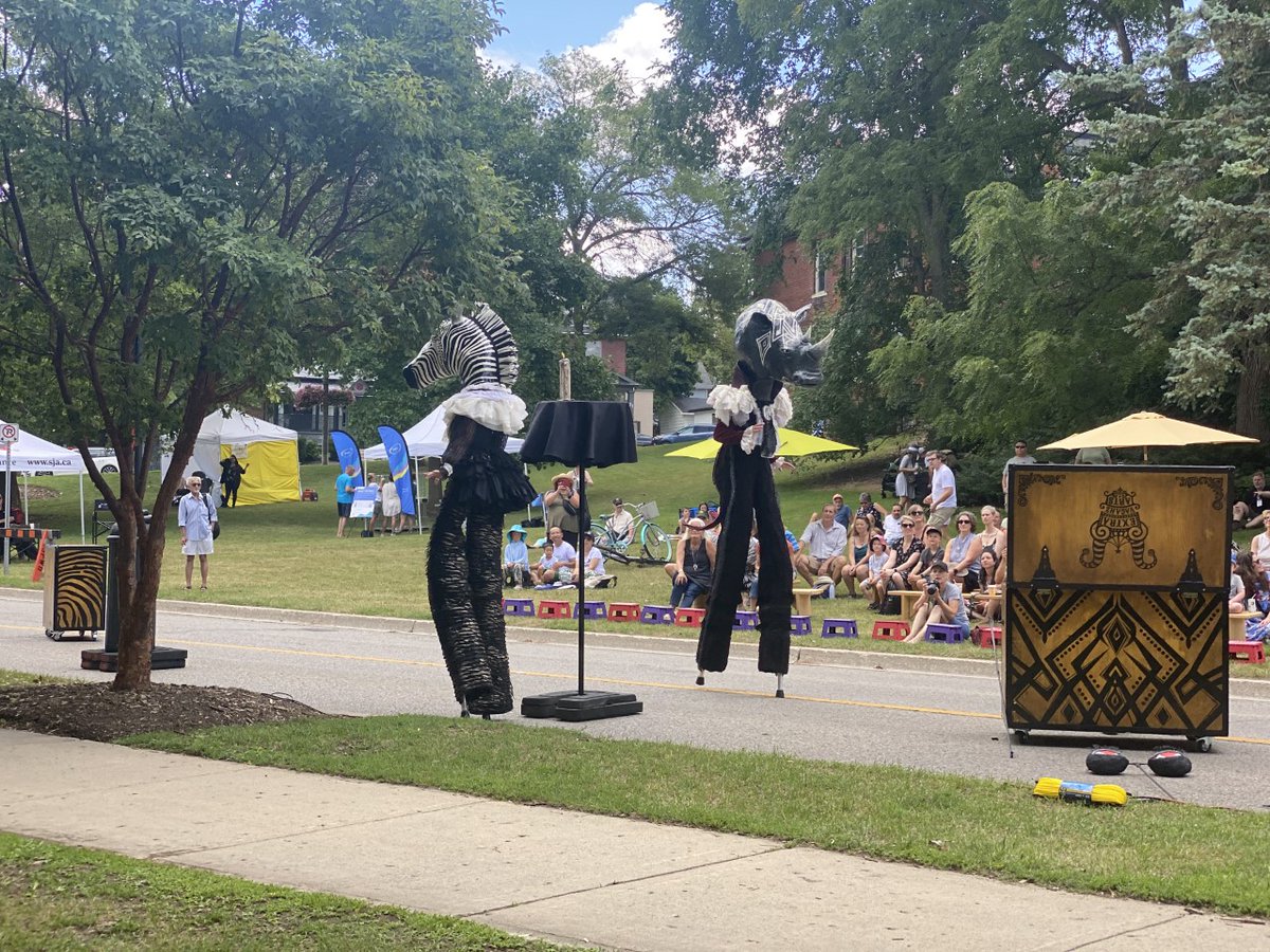 StratfordMusic's tweet photo. Great crowd for Jacques et Zèbrelle this afternoon! See them again tomorrow at 12pm on Veterans Drive🦓🦏 @SpringWorksFest #worldinaweekend #stratfordon https://t.co/ChSrVQ4LW5