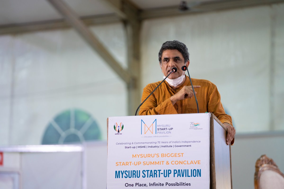 MysuruStartup's tweet photo. Mr. Sanjay Anandaram co-founder NICEorg - Network of Indian Cultural Enterprises took to the dais to address the crowd about “catalyzing cultural entrepreneurship”. He stressed the importance of creating authenticity in your own city, state &amp; country. 

#culture #india75 #MSP2022 https://t.co/L3qkxMCuy8