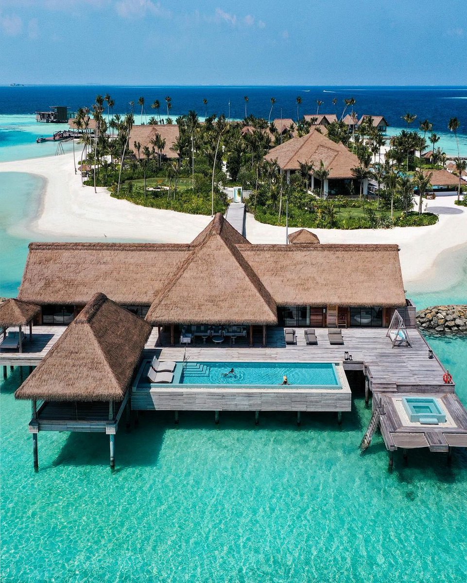 Waldorf Astoria Maldives Ithaafushi offers luxury leisure seekers of all generations the ability to experience this iconic island paradise, the Waldorf Astoria way.
.
.
DM/ WhatsApp/ Email for best deals!
.
.
.
.
📸: <a href="/michutravel/">Michelle chu</a>
.
.
.
.
#ansamatravel #maldives #maldiveshoneymoon