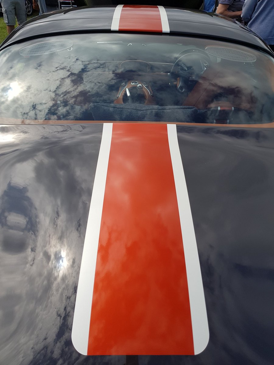 TalkToMeTday's tweet photo. Vintage car event in Hebden Bridge today. https://t.co/g4crjfqblI