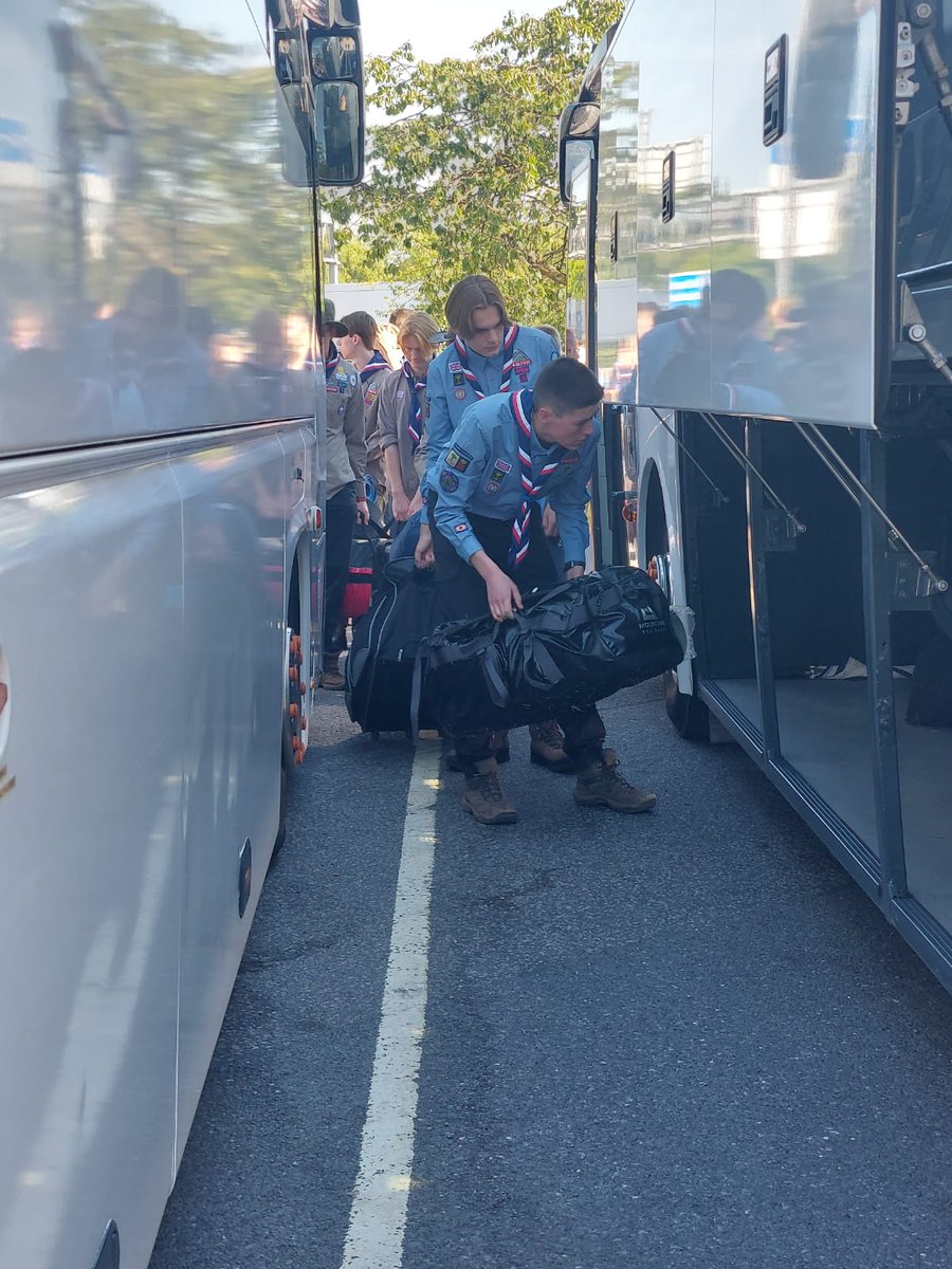 HampshireScouts's tweet photo. And we're off. 

Over a hundred @Scouts from across #Hampshire on their way to @KISC #Switzerland for the adventure of a lifetime. Kandersteg we're coming for you! We can't wait! https://t.co/0Rb8ULTAu3