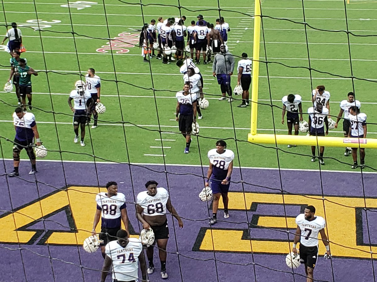 G_Boom1's tweet photo. Saturday morning session done.
@PVAMU_Football
#3PTailgators
#ThePantherSupportNetwork https://t.co/wLm2ZEqTdw