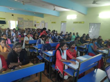 DwoKoraput's tweet photo. Career Counseling in remaining 22 SSD HS/HSS of 7 blocks conducted successfully emphasizing on continuation of study promoting girl child education for min next 5 years after 10th/ 12th with opting right career path in support of @deexkoraput. @dmkoraput @stscdev @GuhaIas https://t.co/WhSkjHpMND