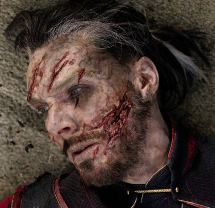 itsmearrunima's tweet photo. #BenedictCumberbatch 
Me during 
Weekdays.                         Weekend https://t.co/NMq3Y5ErdB