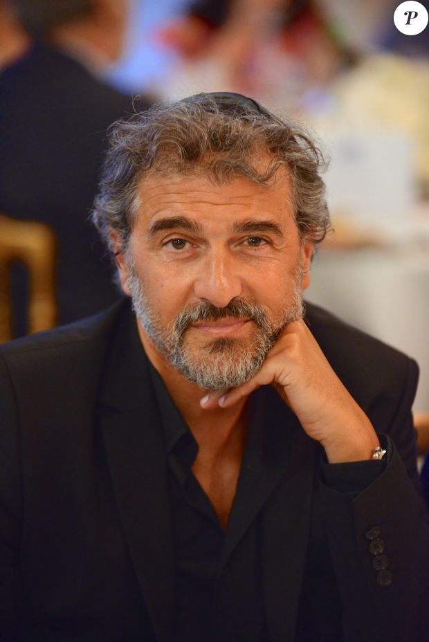 LeMediaOde's tweet photo. Daniel Lévi : Le chanteur des Dix Commandements est mort à 60 ans https://t.co/vTZG733uhc https://t.co/nndsMIQZIl