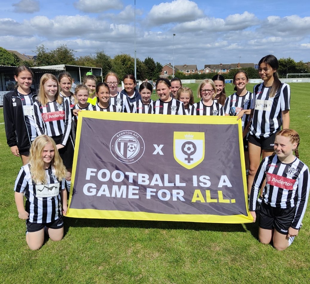 barntonfc's tweet photo. Fantastic to see Girls from @BarntonJuniors &amp; @BarntonWildcats Today Showing Support for the @HerGameToo Campaign 👋🖤💛 Brilliant to see ⚽ #FootballIsAGameForAll 🏁 https://t.co/5tI3yMQEn0