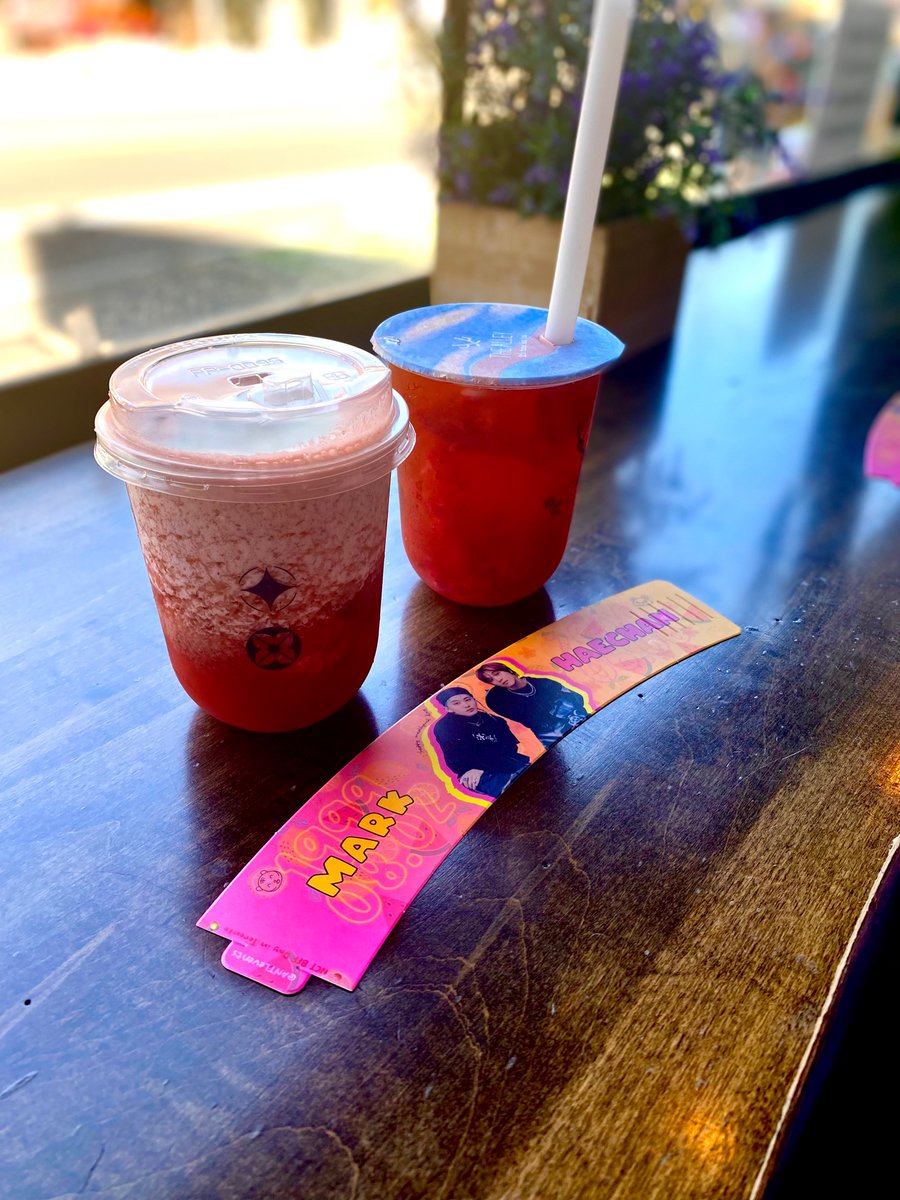 Tina50640991's tweet photo. Cupsleeve! @antlevents #nctbffdayTO https://t.co/i5yqZaULk1