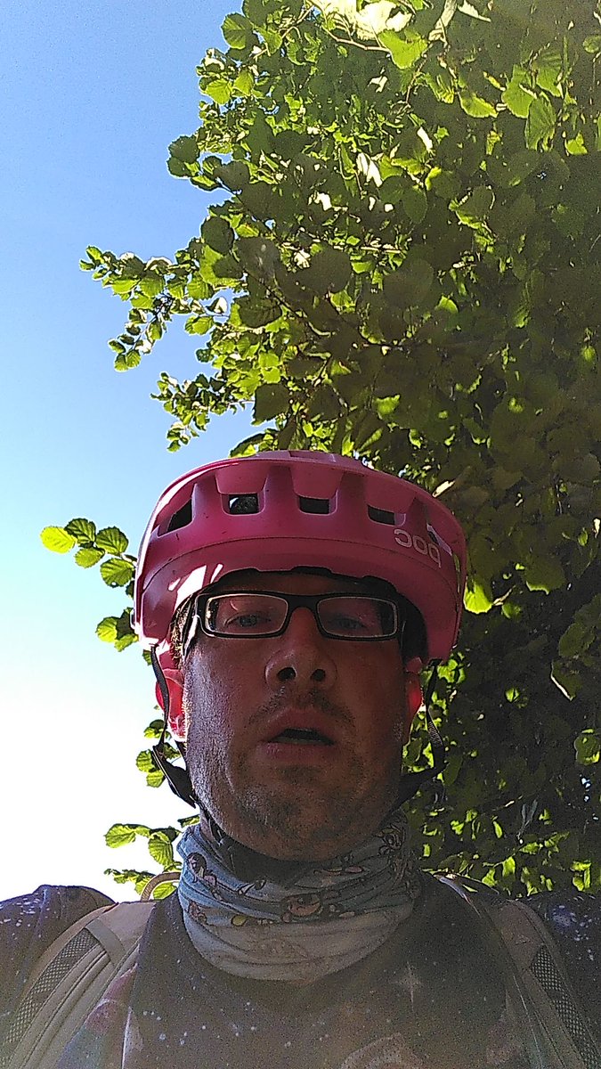 Mein Akku hält ca. 235km. Die beiden Touren heute waren 238km. Ich bin doch bekloppt