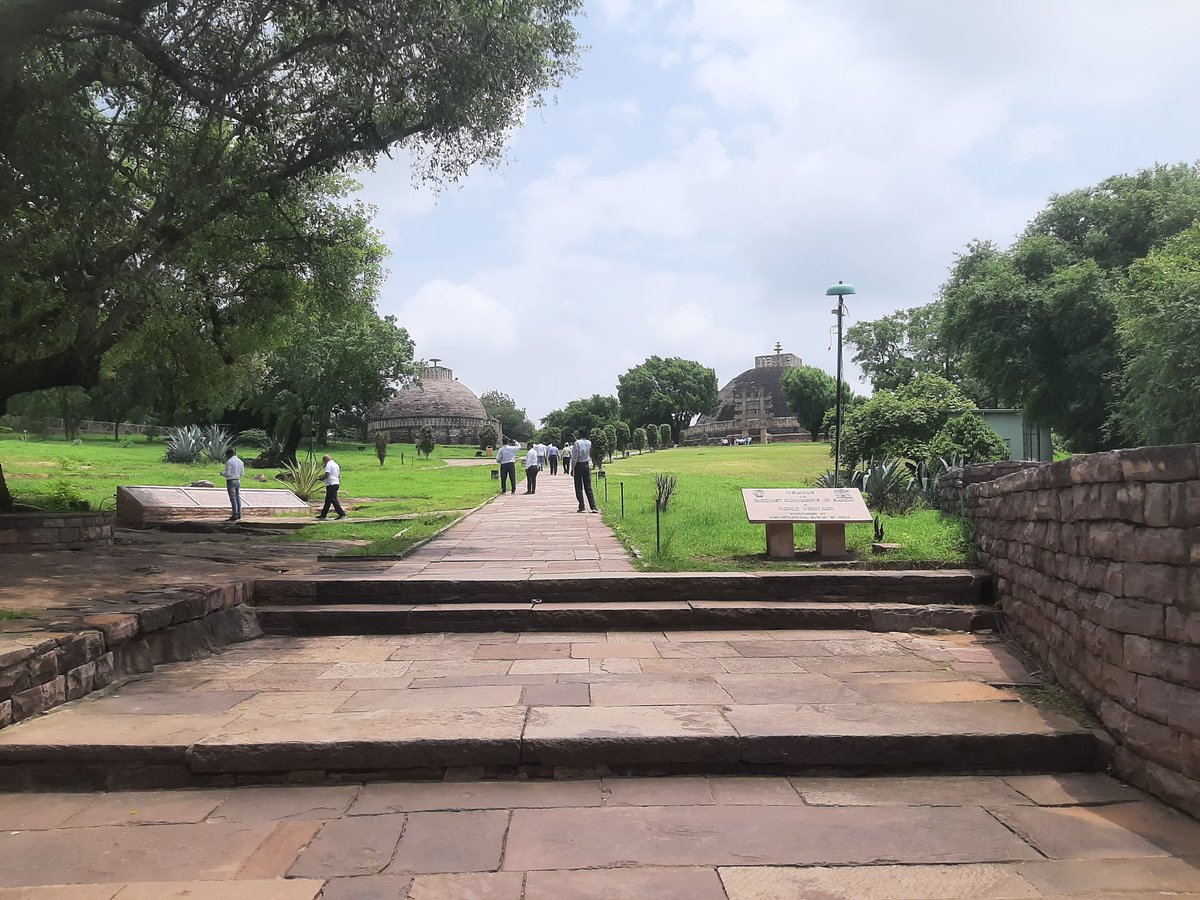The Great Stupa of Sanchi

Please Retweet