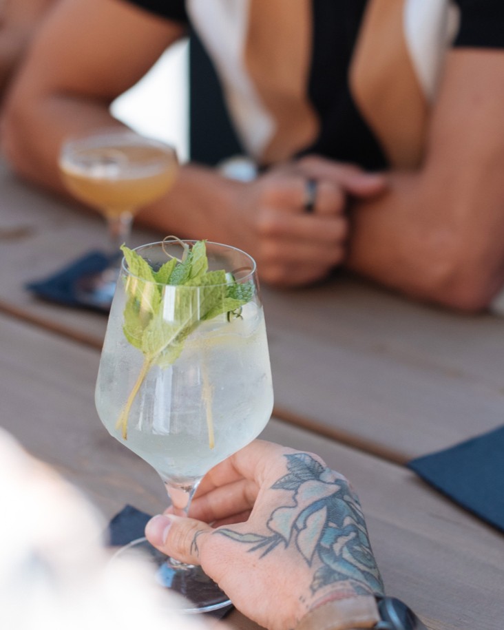 venturaroom's tweet photo. Relax, enjoy the sunshine and try our delicious selection of house cocktails on our outdoor patio this weekend 🌞🌅#VenturaRoom https://t.co/popAqvLyO7