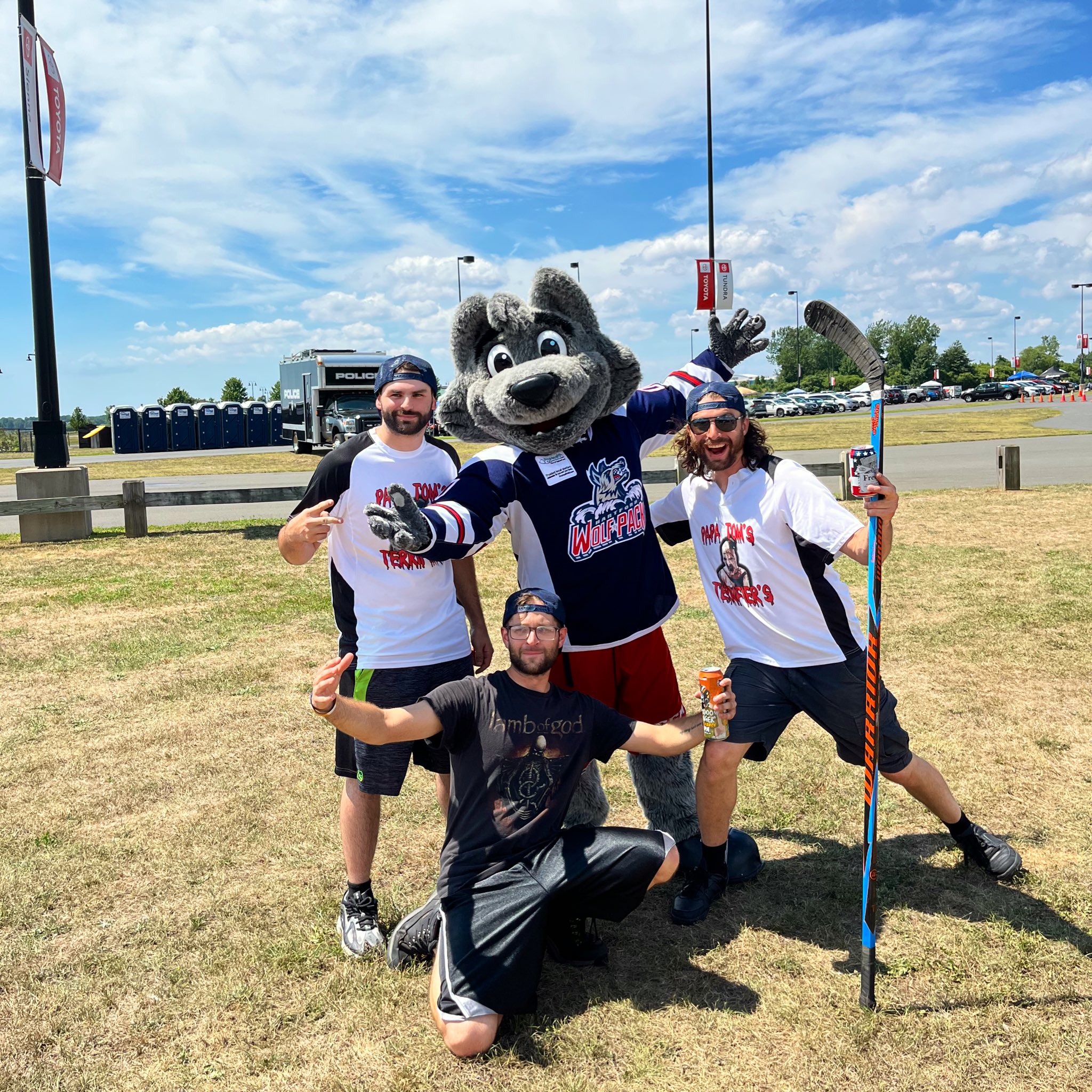 Hartford Wolf Pack - The Hartford Wolf Pack Mascot Team needs YOU