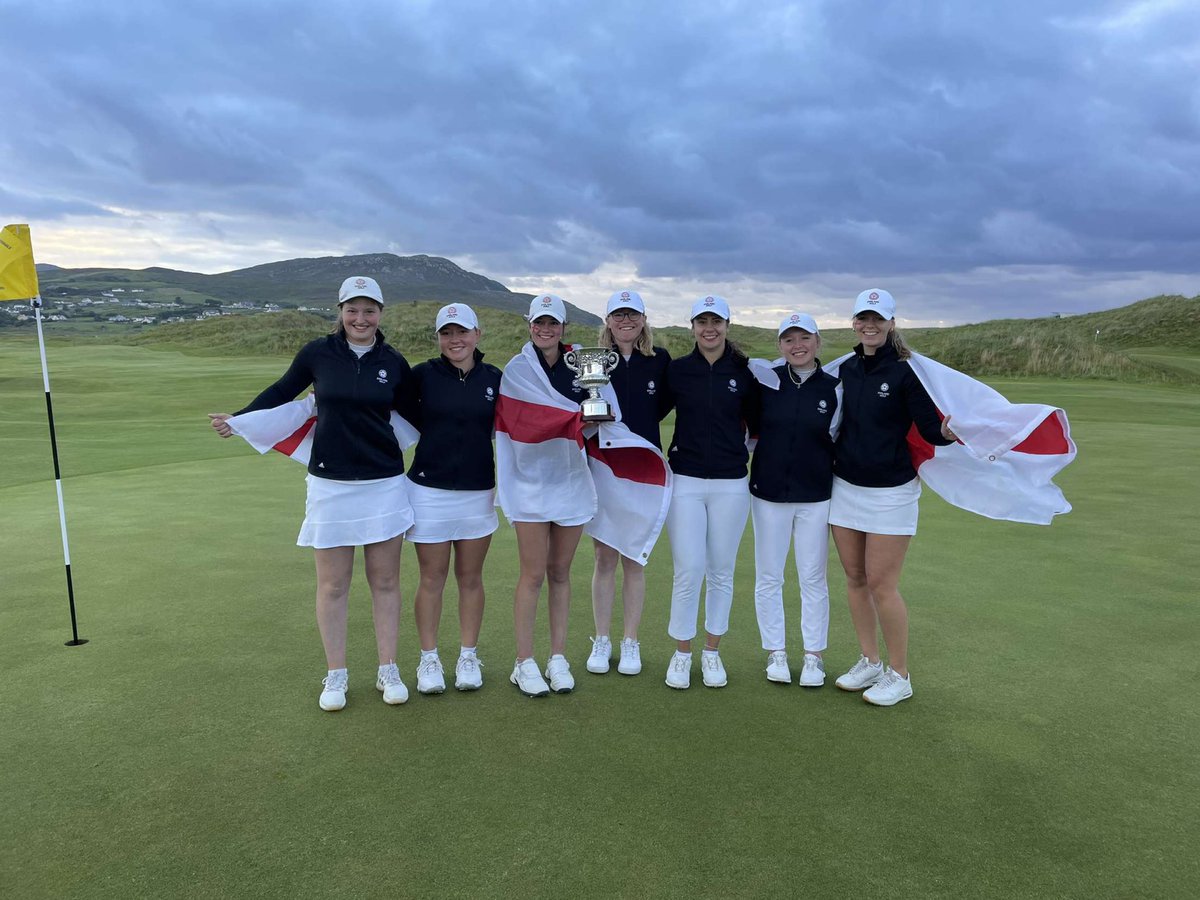 Becca Earl tweet media